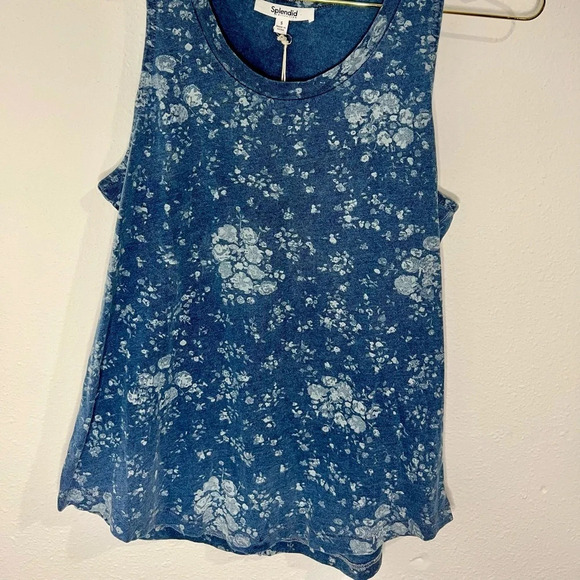 🆕 Splendid Blue Floral Tank Top - Picture 2 of 11